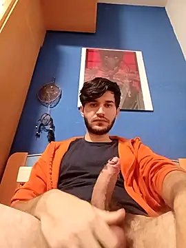 Esti02 online show from November 20, 2025, 7:58 pm