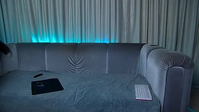 Skinny Nally online show from September 29, 2025, 1:23 am