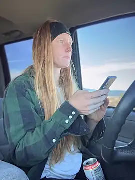 GoldenFlameGoddess online show from November 23, 2025, 6:07 pm