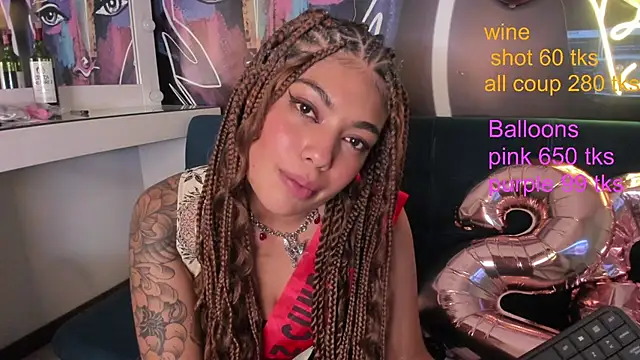 Cookie doll  online show from January 28, 2025, 4:52 pm