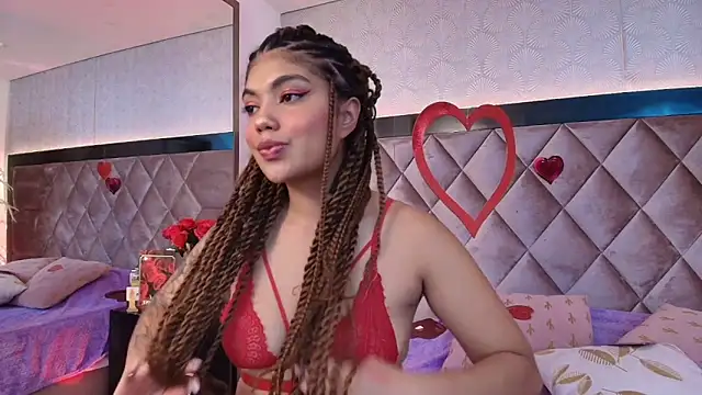 Cookie doll  online show from February 14, 2025, 1:40 pm