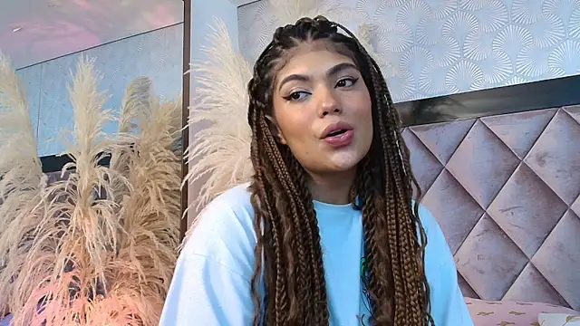 Cookie doll  online show from February 15, 2025, 12:22 pm