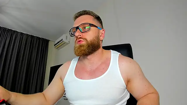 Snapshot of Findom_guy chatting on May 23, 2026, 4:06 pm Findom guy online show from May 23, 2026, 4:06 pm