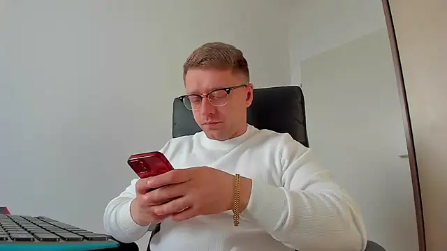 Findom guy online show from March 16, 2025, 3:28 pm