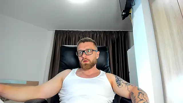 Snapshot of Findom_guy chatting on June 26, 2026, 7:31 pm Findom guy online show from June 26, 2026, 7:31 pm