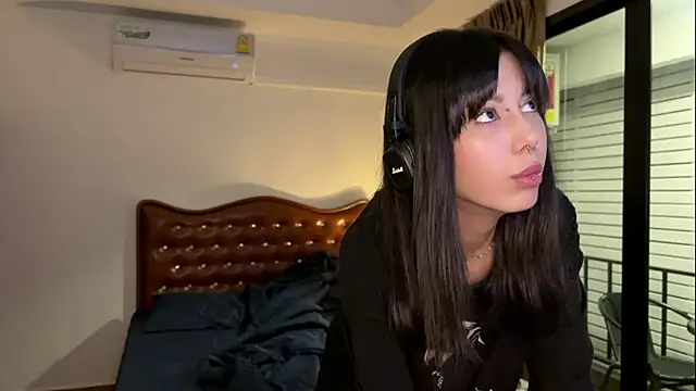 Snapshot of kawaimin chatting on August 8, 2026, 7:21 pm kawaimin online show from August 8, 2026, 7:21 pm