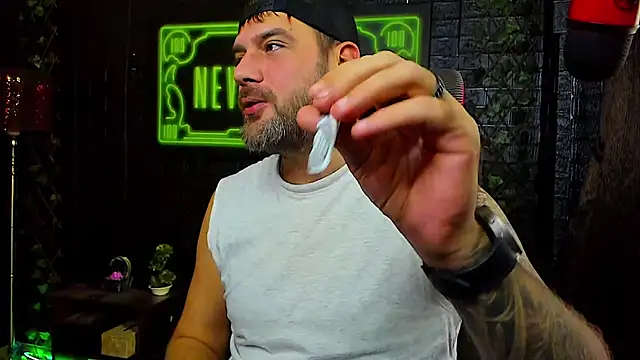 LexXHardy online show from September 23, 2025, 11:06 am