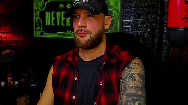 LexXHardy online show from October 12, 2025, 12:17 pm