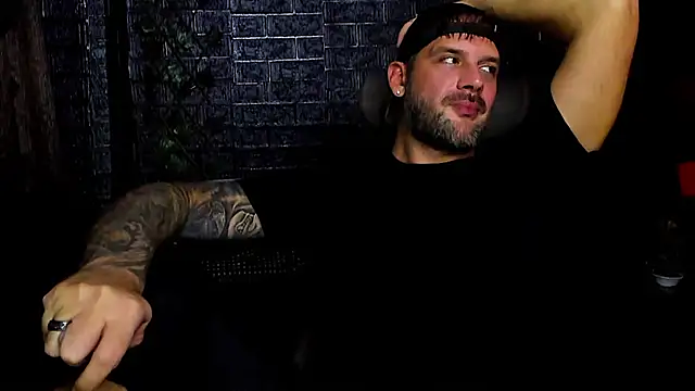 LexXHardy online show from September 12, 2025, 6:18 pm