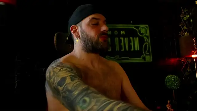 LexXHardy online show from March 9, 2026, 1:14 pm