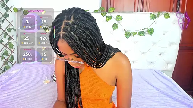 Snapshot of Andrea_Williams24 chatting on September 19, 2025, 1:04 pm Andrea Williams24 online show from September 19, 2025, 1:04 pm