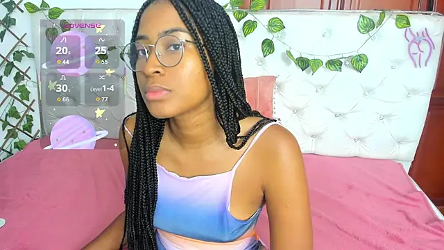 Snapshot of Andrea_Williams24 chatting on November 4, 2025, 11:47 am Andrea Williams24 online show from November 4, 2025, 11:47 am