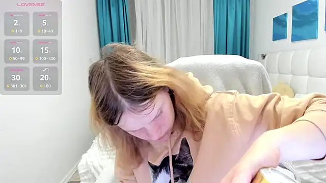 Kathlyn  Heath online show from December 1, 2025, 5:58 pm