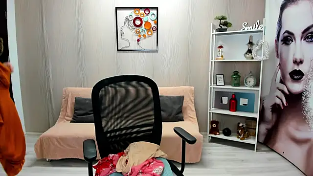 Cassandra Hotty online show from March 6, 2025, 4:41 am