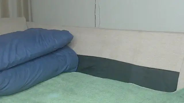 NIKKIE LOVE online show from October 10, 2025, 8:53 pm