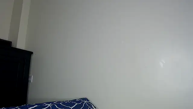 NIKKIE LOVE online show from March 28, 2026, 4:35 am