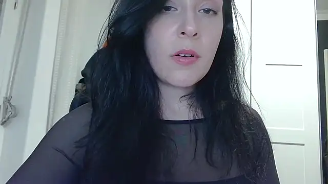 Lilith  D online show from February 28, 2025, 8:39 pm