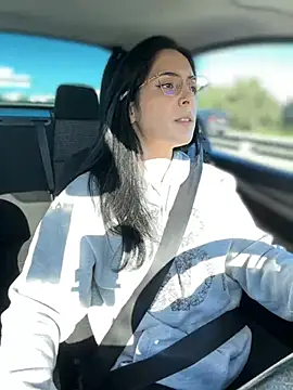 Lilith  D online show from December 10, 2024, 1:22 pm