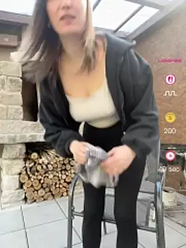 secretcrazy69 online show from April 23, 2026, 3:24 pm