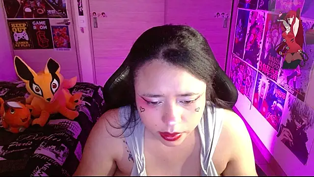 Emmachan19 online show from February 12, 2026, 6:46 am