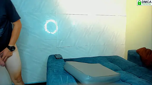 play sex18 online show from October 16, 2025, 9:01 pm