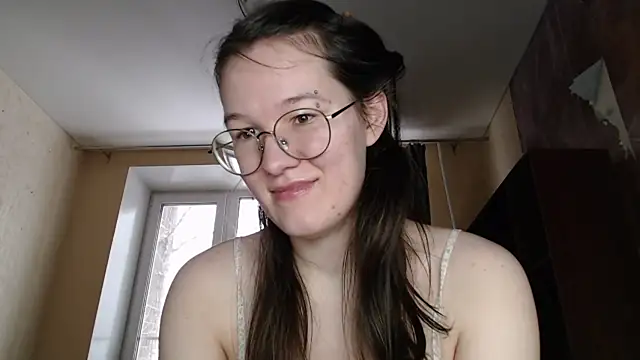 MiriamOr online show from February 27, 2025, 10:33 am