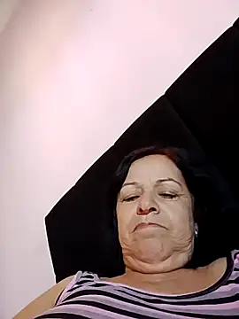mariy522 online show from July 15, 2026, 4:14 pm