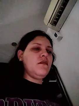 Snapshot of Mia_Hampton chatting on October 3, 2025, 3:02 pm Mia Hampton online show from October 3, 2025, 3:02 pm