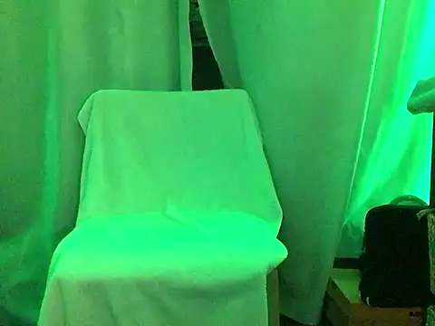 Randolphlancaster online show from March 13, 2025, 9:32 am