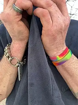 KBONE36 online show from March 14, 2025, 8:06 pm