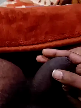 Naughtyforpussy online show from December 30, 2024, 9:50 pm