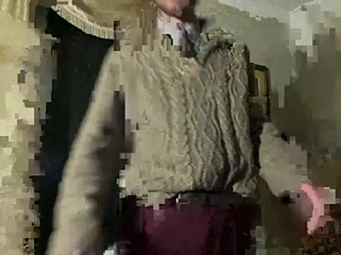 Snapshot of MaxSpadeErotica chatting on April 6, 2026, 6:14 am MaxSpadeErotica online show from April 6, 2026, 6:14 am