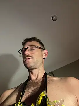 Snapshot of MaxSpadeErotica chatting on August 2, 2026, 1:53 pm MaxSpadeErotica online show from August 2, 2026, 1:53 pm