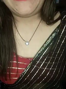 Indian hotmilfs online show from December 26, 2024, 8:42 pm