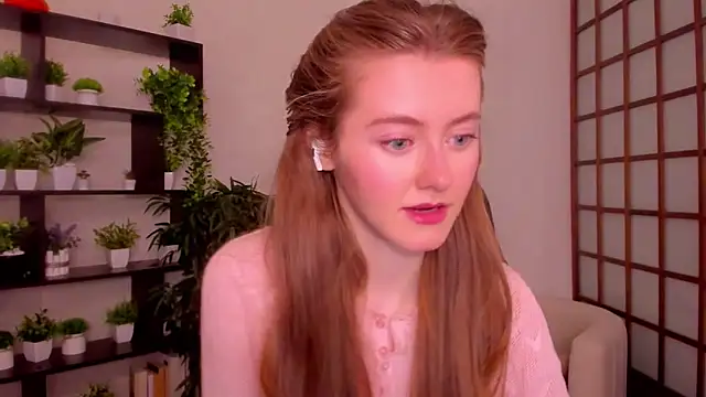 KateCuddle online show from September 23, 2025, 2:29 am