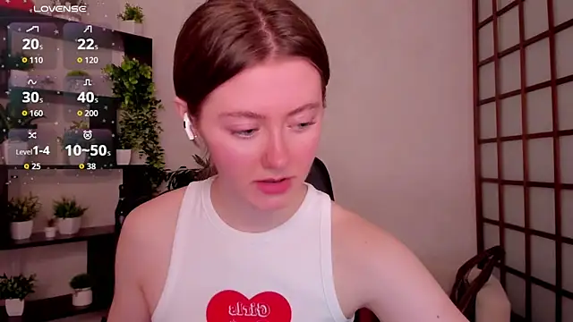 KateCuddle online show from March 10, 2026, 2:59 am