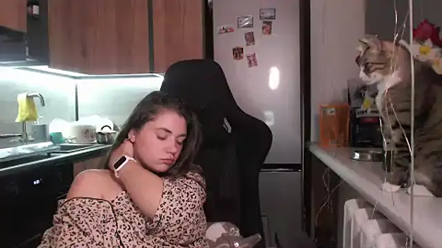 delightful sofi online show from April 16, 2026, 9:39 pm