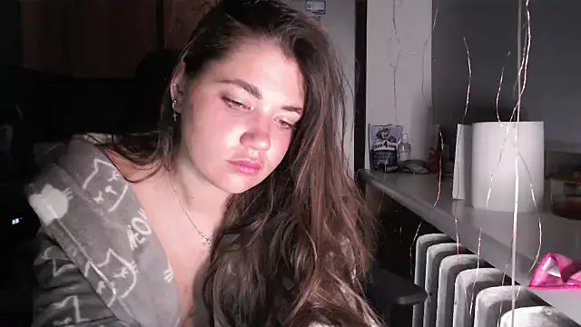 Snapshot of delightful_sofi chatting on May 4, 2026, 6:44 pm delightful sofi online show from May 4, 2026, 6:44 pm