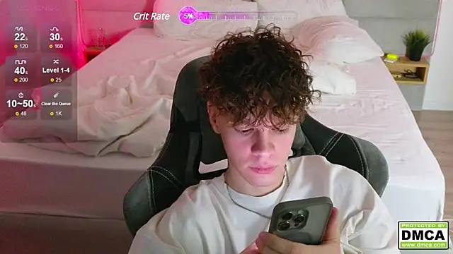 cute thomas online show from January 22, 2025, 7:45 pm