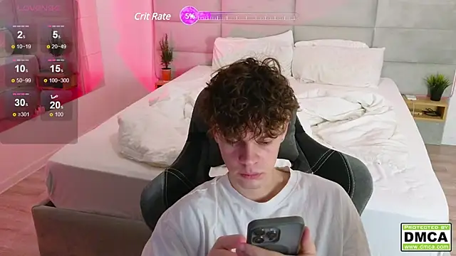 cute thomas online show from January 20, 2025, 6:53 pm