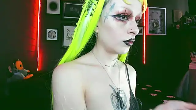 insania 9999  online show from February 25, 2025, 6:23 pm