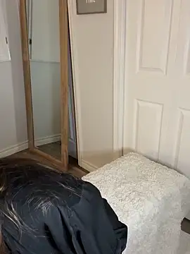 Wetbabygirlxo online show from October 16, 2025, 12:30 am