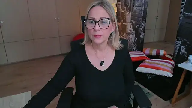 Snapshot of jane_turner chatting on May 25, 2026, 12:59 pm jane turner online show from May 25, 2026, 12:59 pm