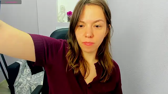 Persephoni online show from April 21, 2026, 11:06 am