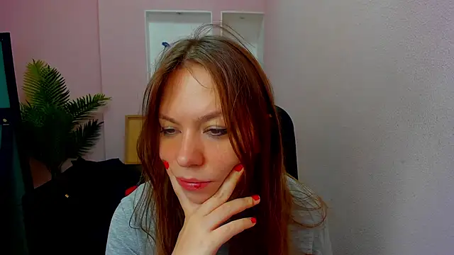 Persephoni online show from October 20, 2025, 8:20 pm