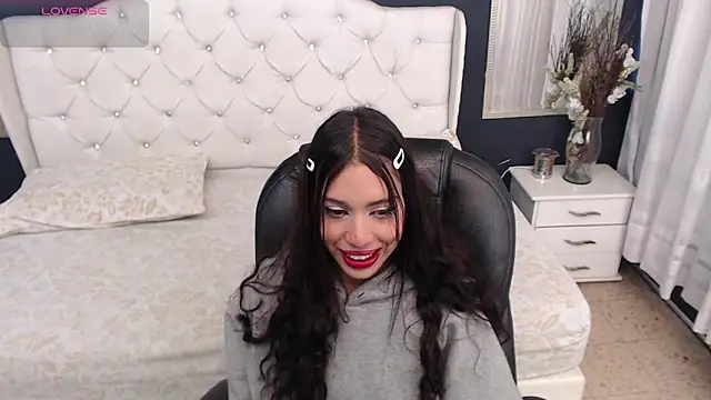 Snapshot of LiaVillalobos chatting on September 20, 2025, 11:37 am LiaVillalobos online show from September 20, 2025, 11:37 am