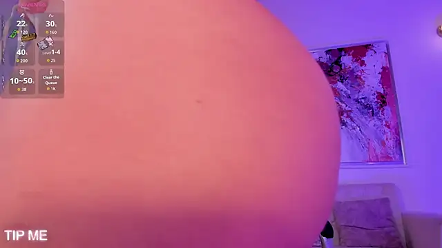 SophieBarnett online show from June 9, 2026, 10:33 pm