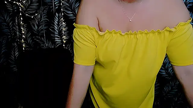 Snapshot of Olivia_playful chatting on November 24, 2025, 12:49 pm Olivia playful online show from November 24, 2025, 12:49 pm