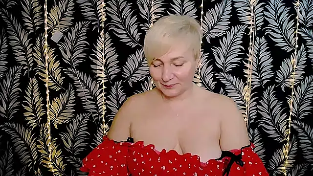 Snapshot of Olivia_playful chatting on February 27, 2025, 3:37 pm Olivia playful online show from February 27, 2025, 3:37 pm