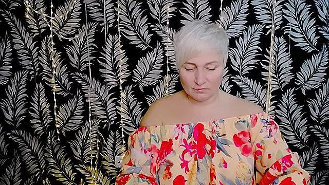 Snapshot of Olivia_playful chatting on November 28, 2025, 11:21 am Olivia playful online show from November 28, 2025, 11:21 am